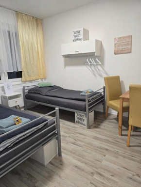 Ferienwohnung in Krefeld Monteurzimmer Gästezimmer Messezimmer in Krefeld